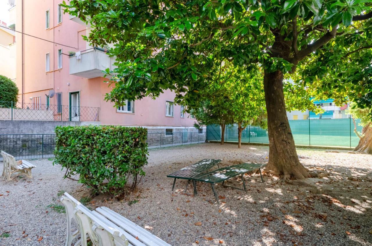 Joivy Lovely Apt For 4 On The Italian Riviera In Rapallo Esterno foto
