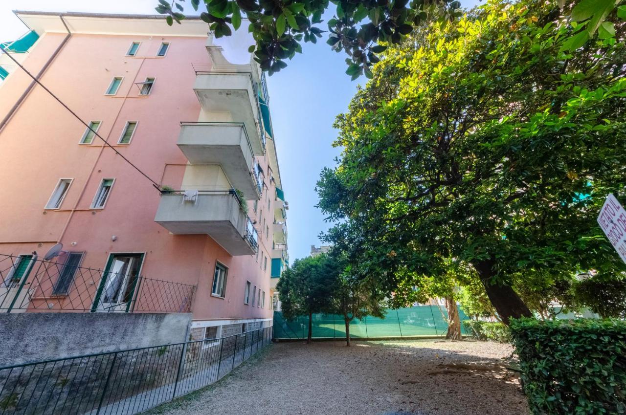 Joivy Lovely Apt For 4 On The Italian Riviera In Rapallo Esterno foto